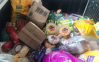 Vigilância Sanitária apreende 400 kg de alimentos impróprios para consumo