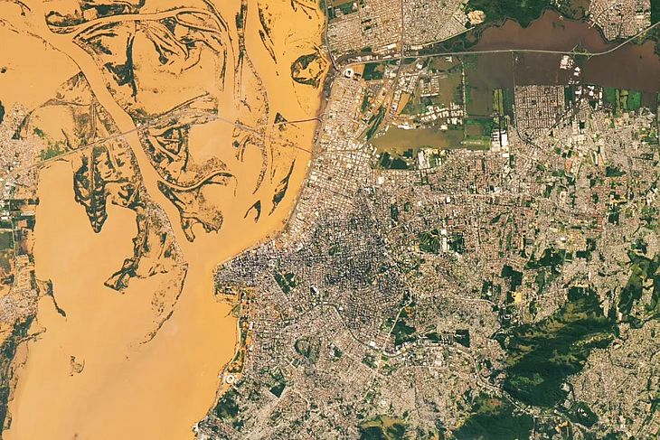 Imagem de satélite mostra como ficou a cidade de Porto Alegre (RS) após as tempestades que atingiram a região