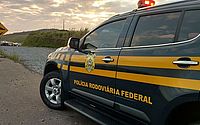 Homem é preso com carro roubado, pistola e munições no interior de Alagoas