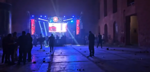 Vídeos: casa de shows no Jaraguá é esvaziada após princípio de incêndio durante apresentação de rock 