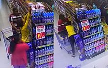 Vídeos: quadrilha é suspeita de furtos dentro de supermercados em Arapiraca