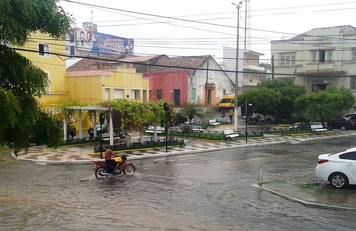 Lavras da Mangabeira é uma das cidades mais atingidas por chuva