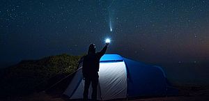 Saiba como observar a passagem do 'cometa do século'