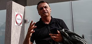 Bolsonaro chega à sede da PF para depor em inquérito de suposta tentativa de golpe