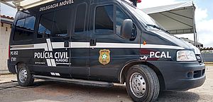 Polícia vai instalar Delegacia Móvel da Mulher no Estádio Rei Pelé durante jogo CRB x Altos