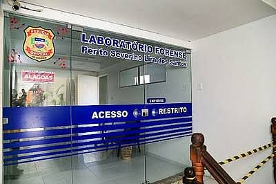 Laboratório de Genética Forense do Instituto de Criminalística de Alagoas será responsável pelo exame na ossada