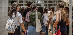 Saiba quais documentos são aceitos para participar do Enem em novembro