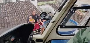 Bombeiros resgatam família e bebê que estavam ilhados em Murici