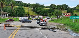 Satuba: trecho da BR-316 é liberado para tráfego de veículos depois da queda de postes