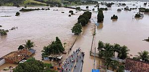 Chuva deixa ao menos 80 famílias desalojadas e desabrigadas em Satuba